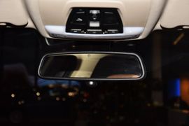 2016款宝马320Li豪华设计套装