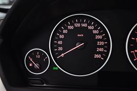 2016款宝马320Li豪华设计套装