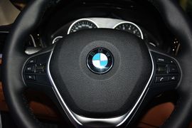 2016款宝马320Li豪华设计套装