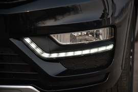 2016款众泰SR7
