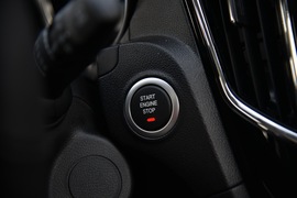 2016款众泰SR7