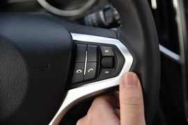 2016款众泰SR7