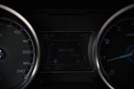 2016款众泰SR7