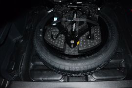 2016款奇瑞瑞虎5