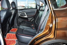 2016款奇瑞瑞虎5