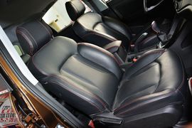 2016款奇瑞瑞虎5