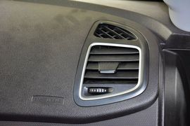 2016款奇瑞瑞虎5