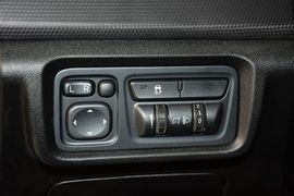 2016款奇瑞瑞虎5