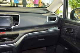 2016款本田奥德赛2.4L智享版