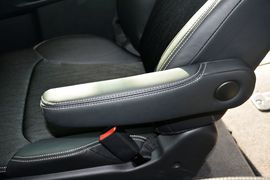 2016款本田奥德赛2.4L智享版