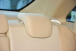 2015款北汽绅宝D20三厢1.5L手动乐尚版