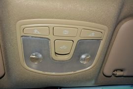 2015款北汽绅宝D20三厢1.5L手动乐尚版