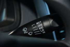 2015款北汽绅宝D20三厢1.5L手动乐尚版