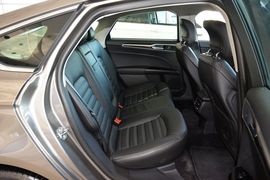 2013款福特蒙迪欧2.0L