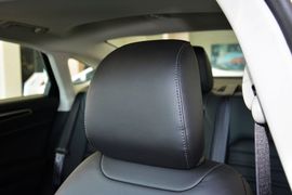 2013款福特蒙迪欧2.0L