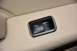 2015款奔驰E260L改款