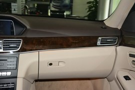 2015款奔驰E260L改款