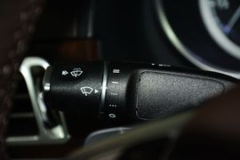 2015款奔驰E260L改款