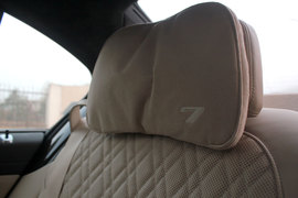 武汉试驾宝马750Li