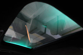 武汉试驾宝马750Li