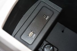 2016款比亚迪e6
