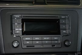 2015款大众桑塔纳-尚纳