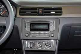 2015款大众桑塔纳-尚纳