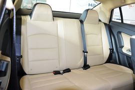 2015款海马第四代福美来1.6L手动品尚型