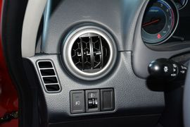 2015款铃木天语SX4