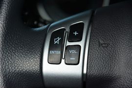 2015款铃木天语SX4