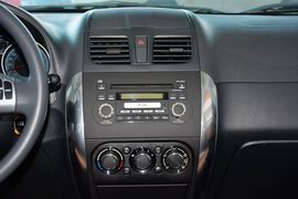 2015款铃木天语SX4