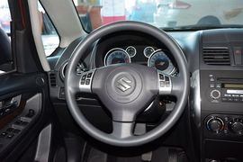 2015款铃木天语SX4