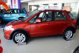 2015款铃木天语SX4