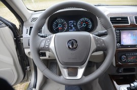 2016款风行景逸S50