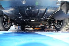 2016款丰田卡罗拉双擎1.8L