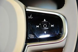 2015款沃尔沃XC90