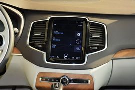 2015款沃尔沃XC90