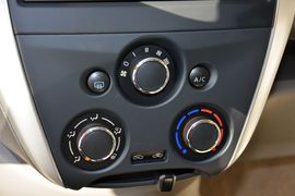 2015款日产阳光1.5XE手动大师版