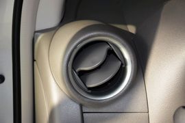 2015款日产阳光1.5XE手动大师版