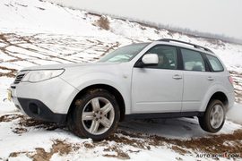 三菱欧蓝德劲界对比斯巴鲁森林人