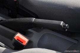 2010款一汽大众捷达1.6L手动伙伴型