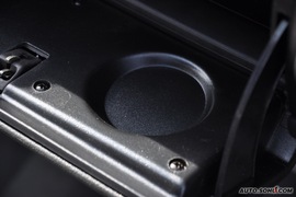 2010款一汽大众捷达1.6L手动伙伴型