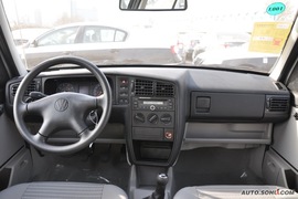 2010款一汽大众捷达1.6L手动伙伴型