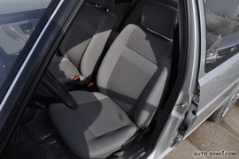 2010款一汽大众捷达1.6L手动伙伴型