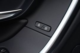 2016款沃尔沃V60