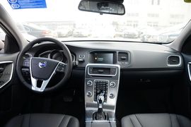 2016款沃尔沃V60