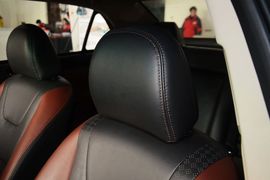 2015款比亚迪速锐1.5L手动豪华型