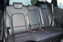2015款现代全新胜达2.4L自动两驱智能型