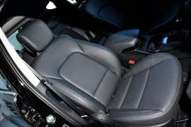 2015款现代全新胜达2.4L自动两驱智能型