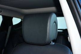 2015款现代全新胜达2.4L自动两驱智能型